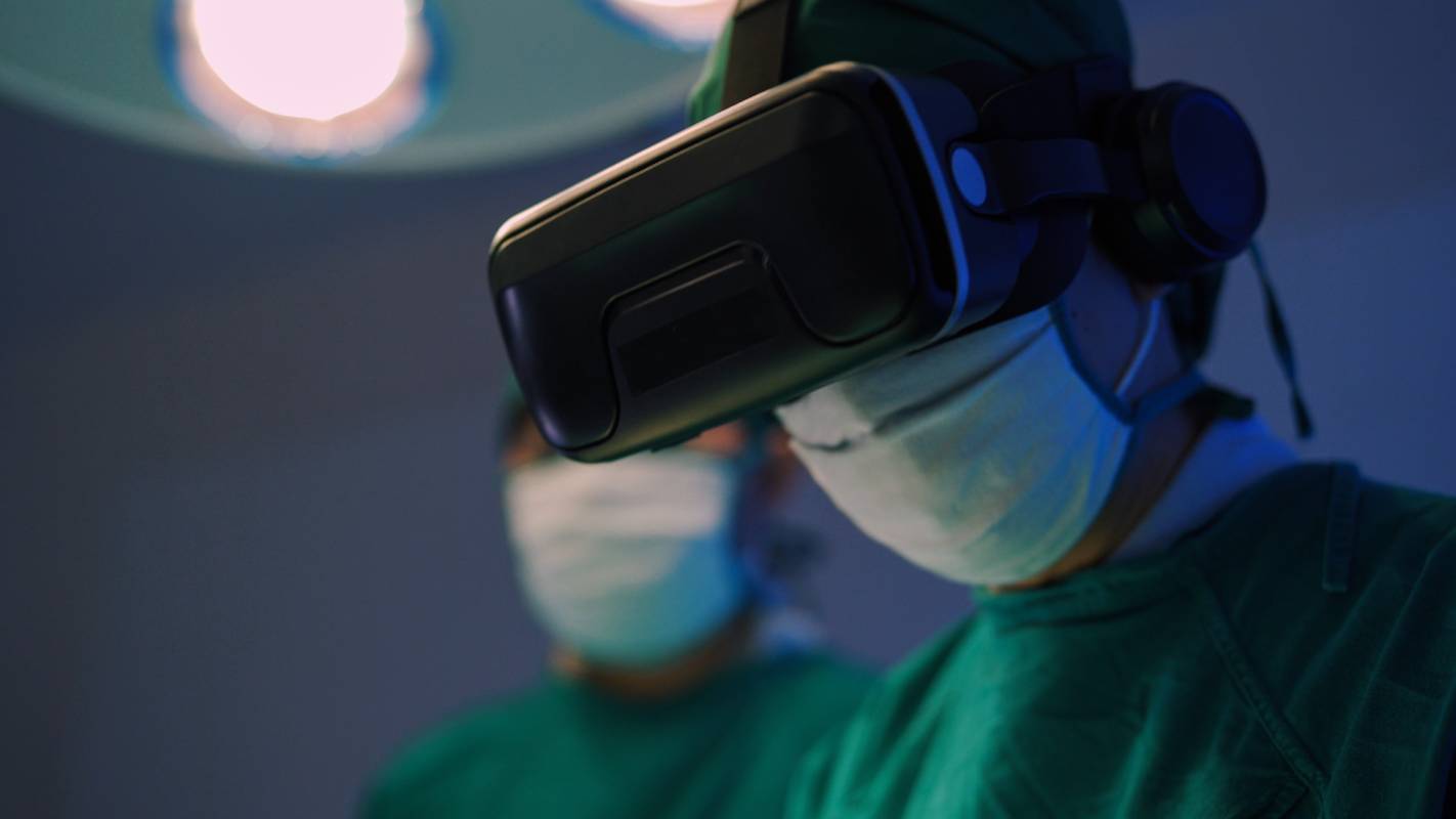 Ultrasound-Guided Procedures with Smart Glasses